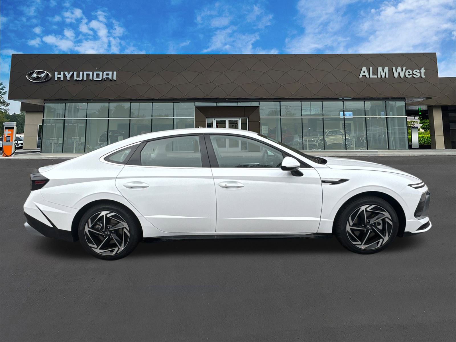 New 2026 Hyundai Sonata SEL image 4