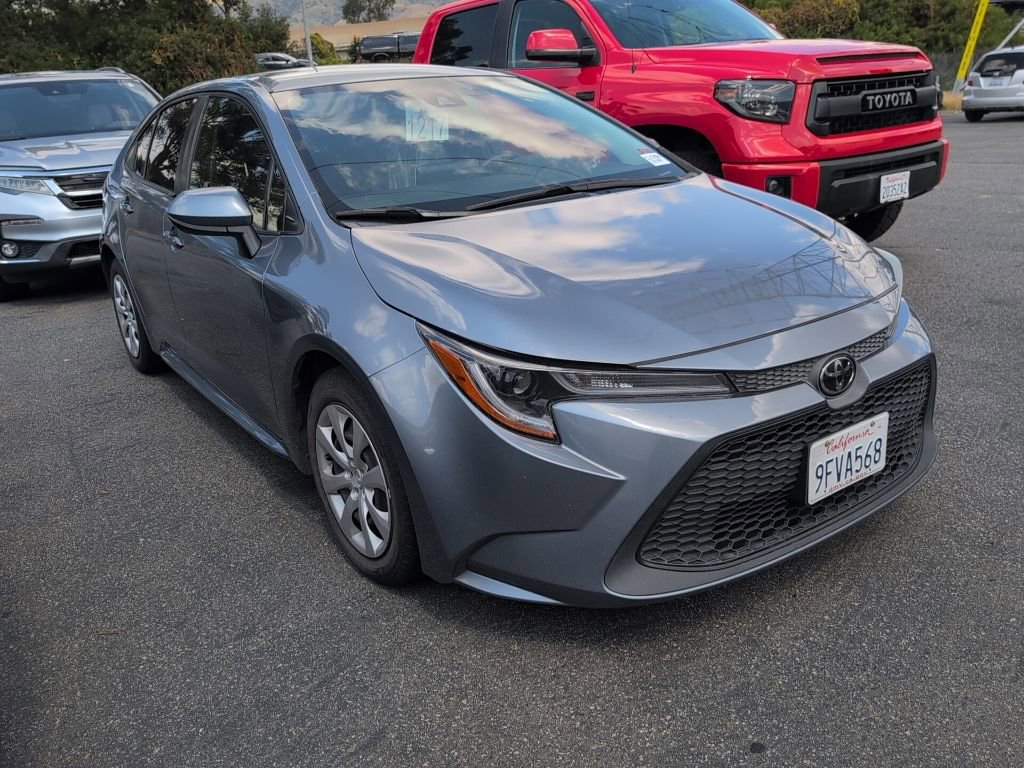 Used 2020 Toyota Corolla LE image 1