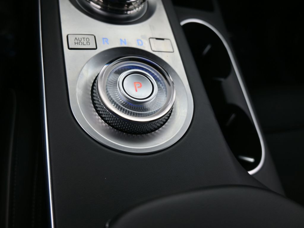 Used 2024 Genesis GV70 2.5T w/ Sport Prestige Package image 31