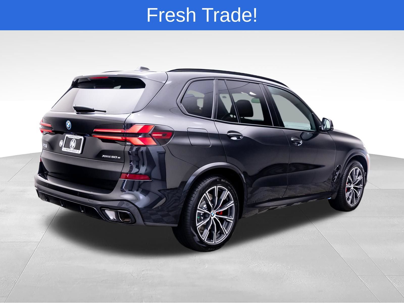 Certified 2026 BMW X5 xDrive50e w/ M Sport Package AWD/4WD image 5