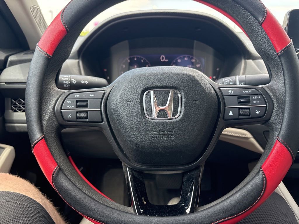 Used 2023 Honda Accord EX image 12