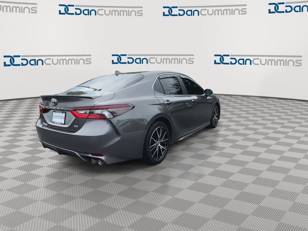 Used 2024 Toyota Camry SE FWD image 8