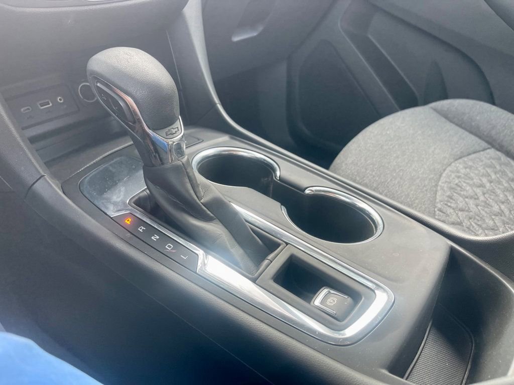 Used 2024 Chevrolet Equinox LT image 12