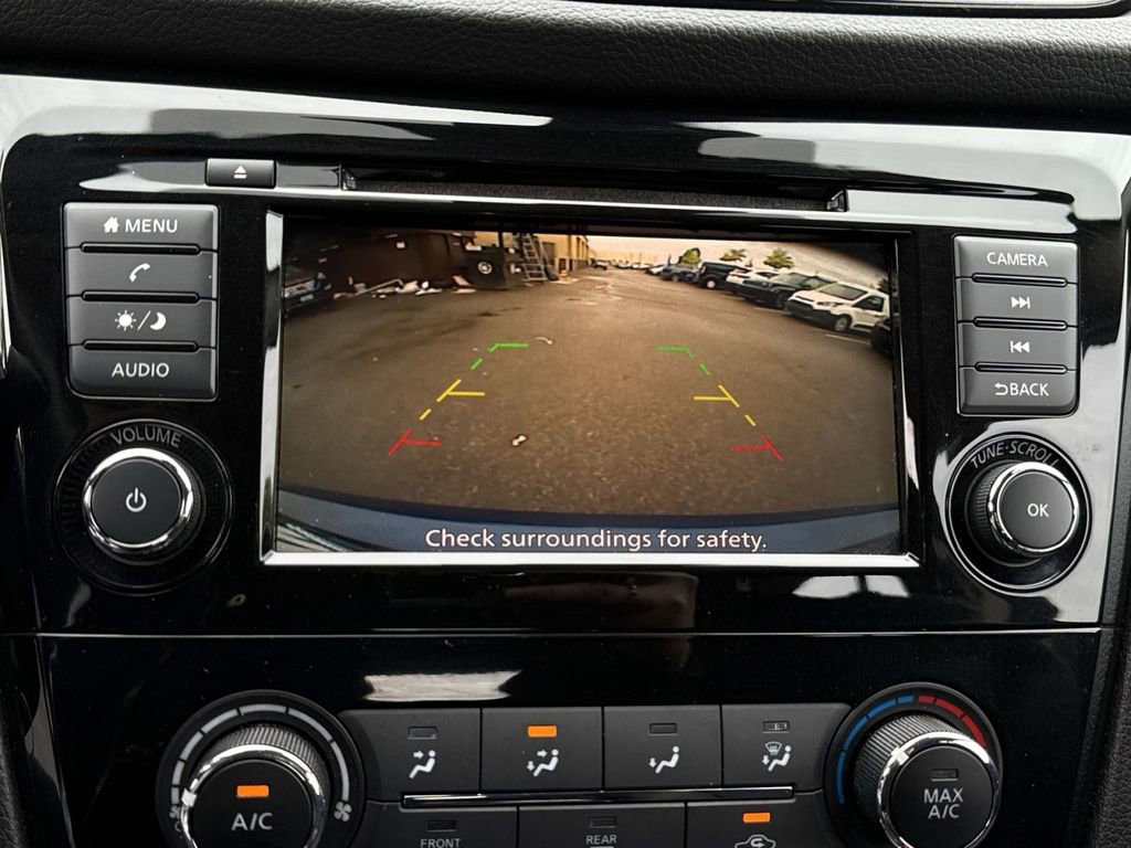 Used 2021 Nissan Rogue Sport S AWD/4WD image 19