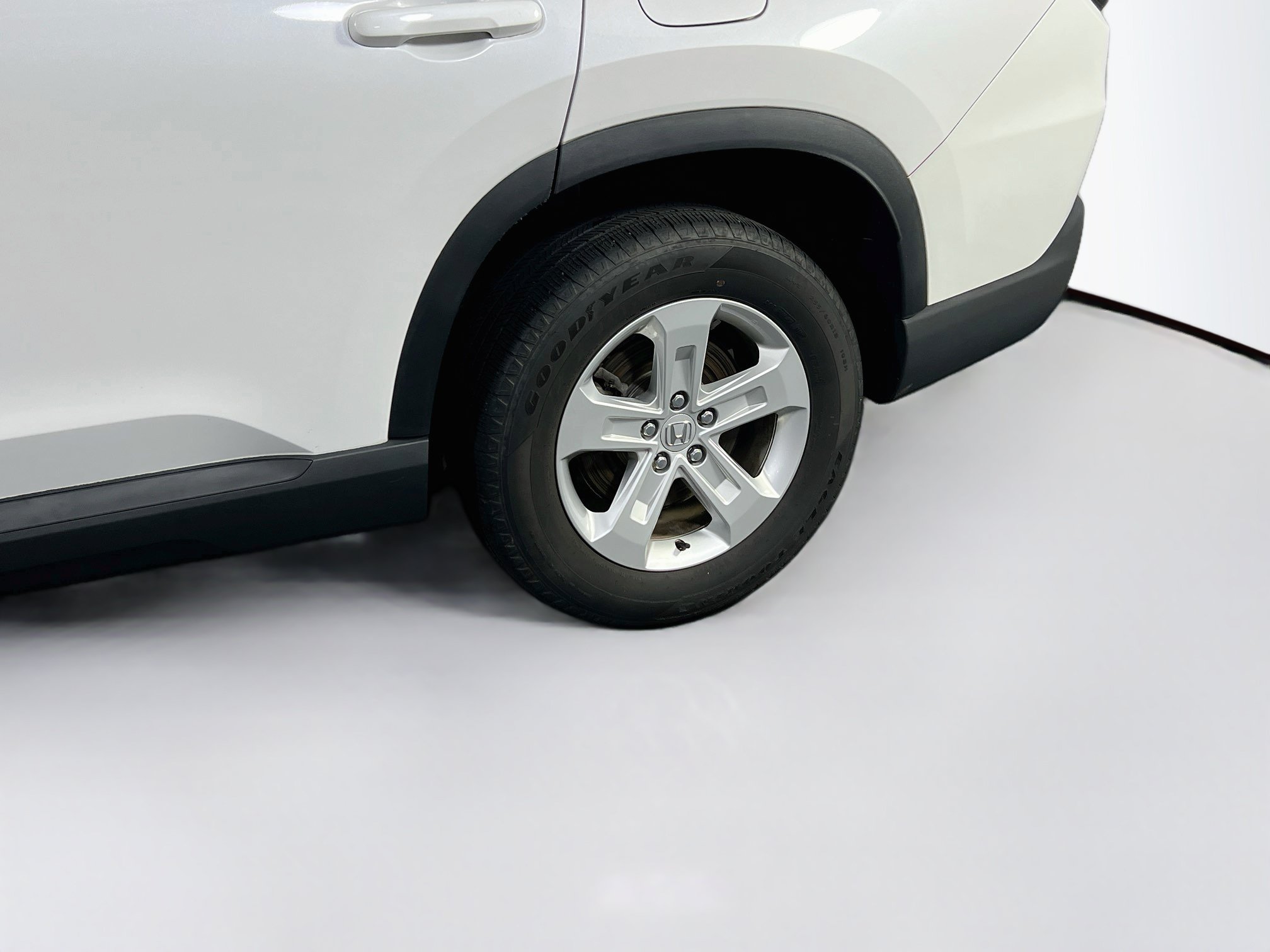 Used 2023 Honda Pilot LX image 29