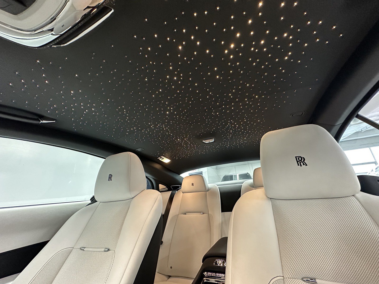 Certified 2019 Rolls-Royce Wraith RWD image 16