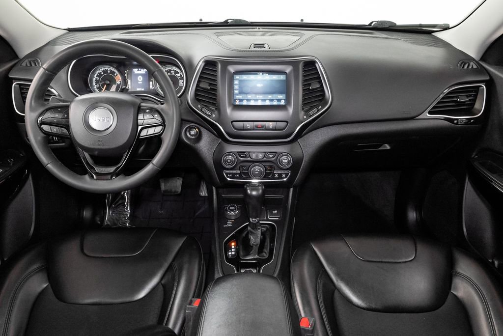 Used 2021 Jeep Cherokee Latitude Plus image 24