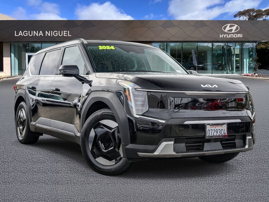 Used 2024 Kia EV9 Wind image 1