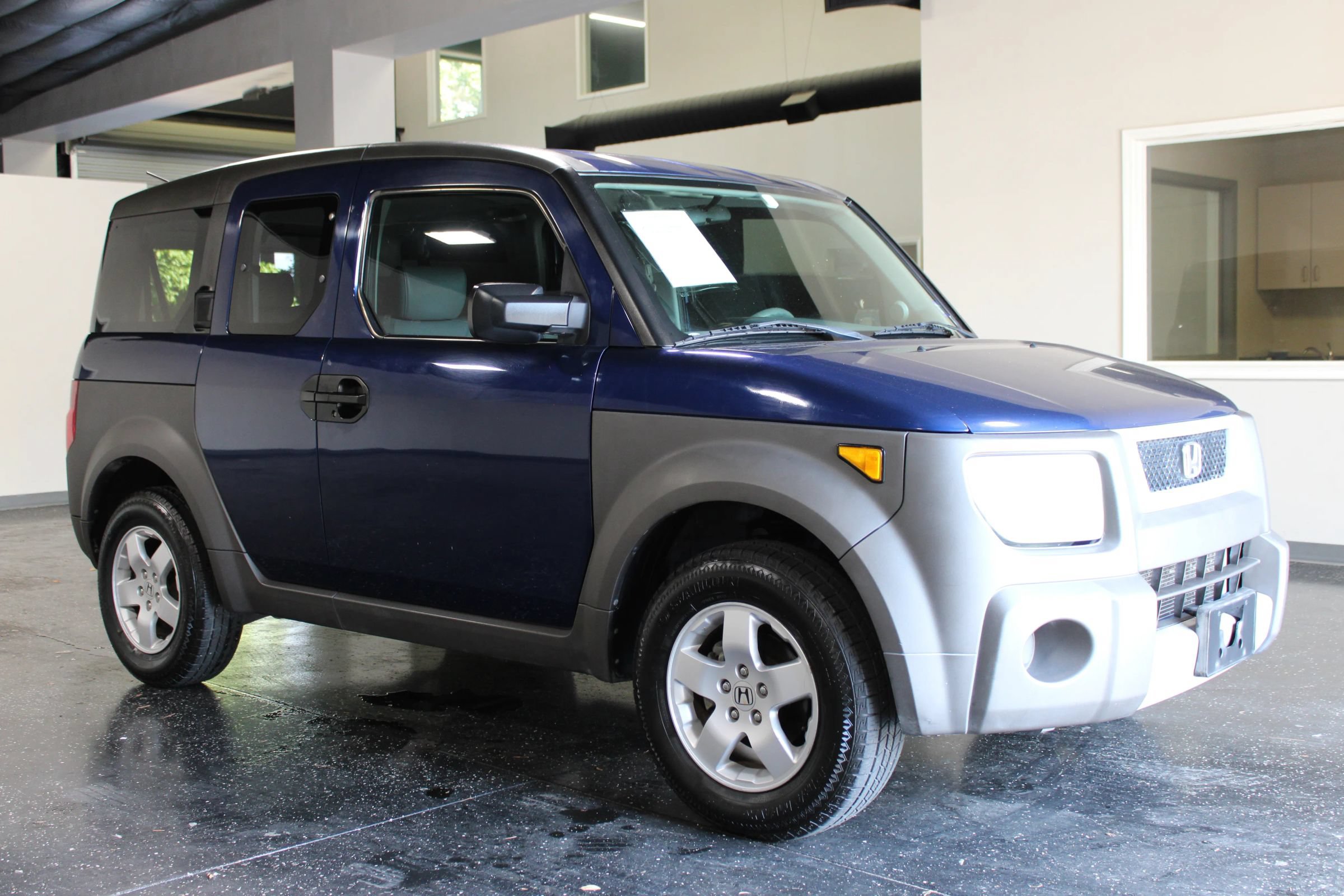 Used 2003 Honda Element EX image 1