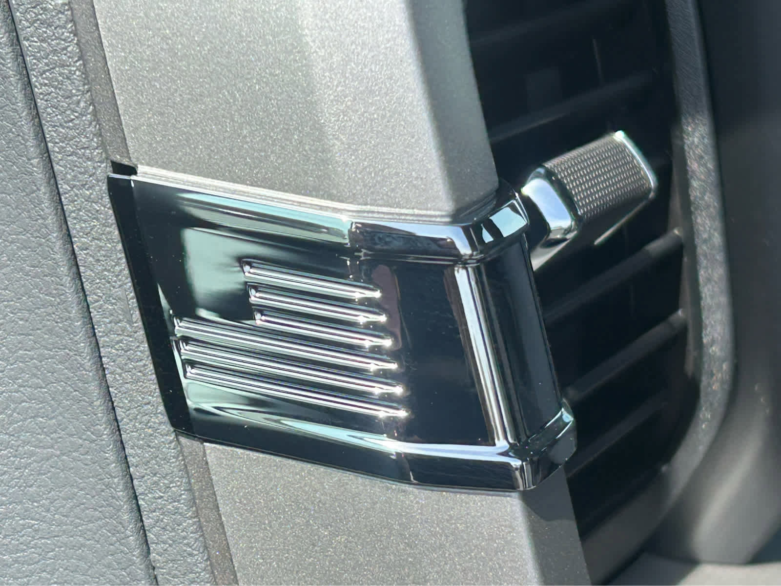 New 2026 Ford F250 XL AWD/4WD image 16