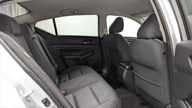 Used 2021 Nissan Altima 2.5 SV FWD image 18