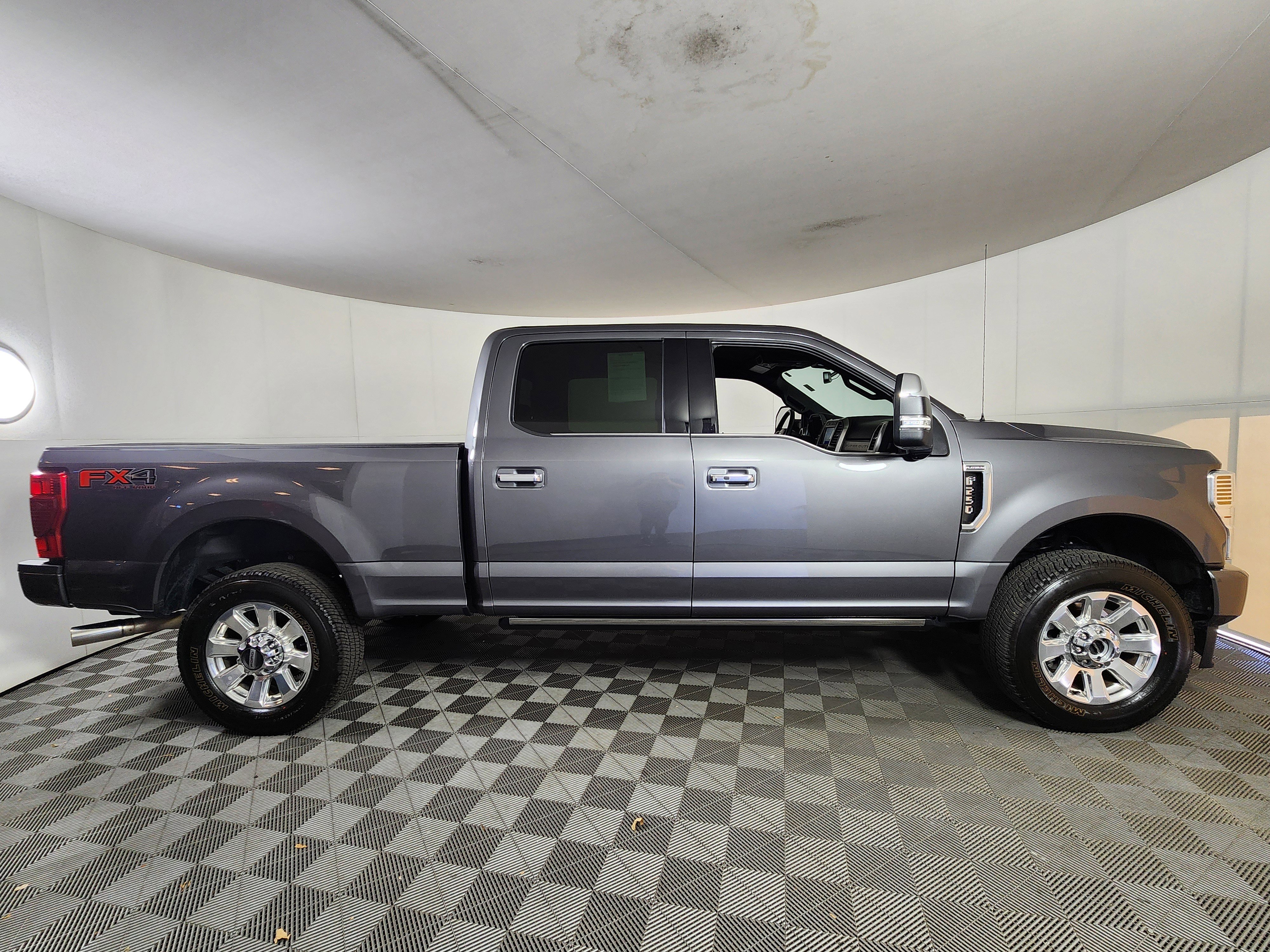 Used 2021 Ford F250 Platinum image 8
