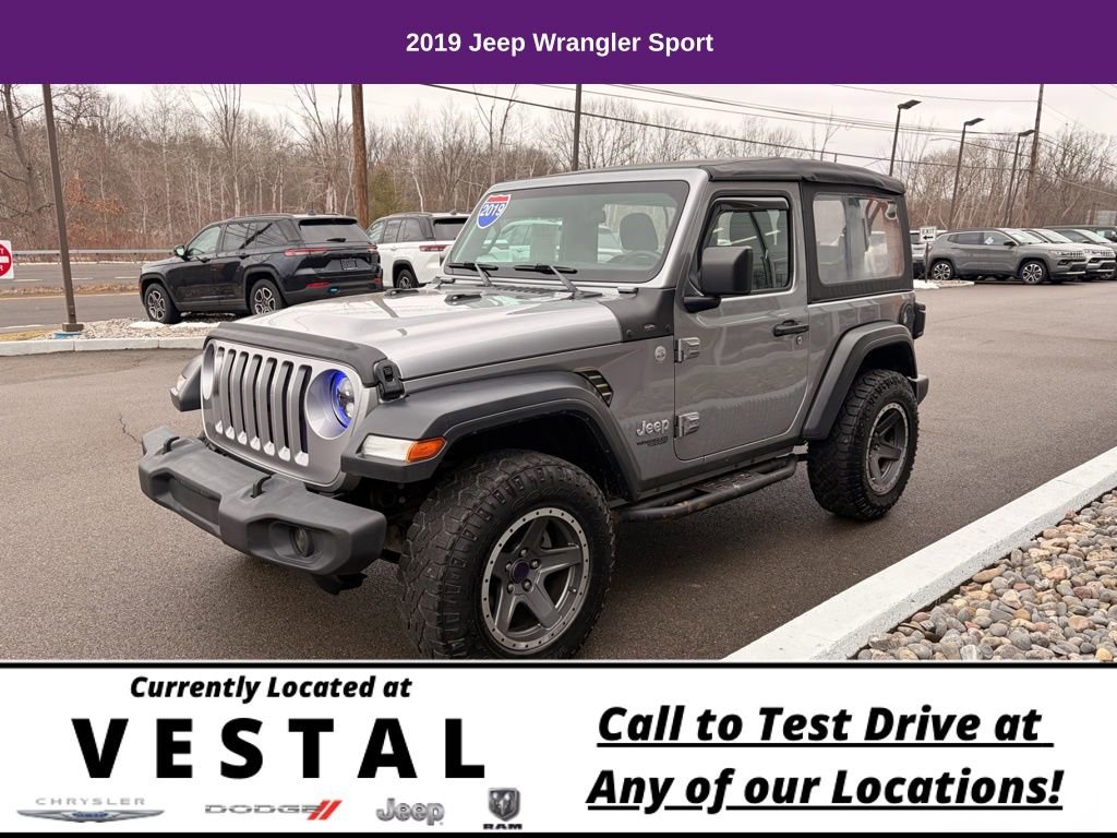 Used 2019 Jeep Wrangler Sport AWD/4WD image 2