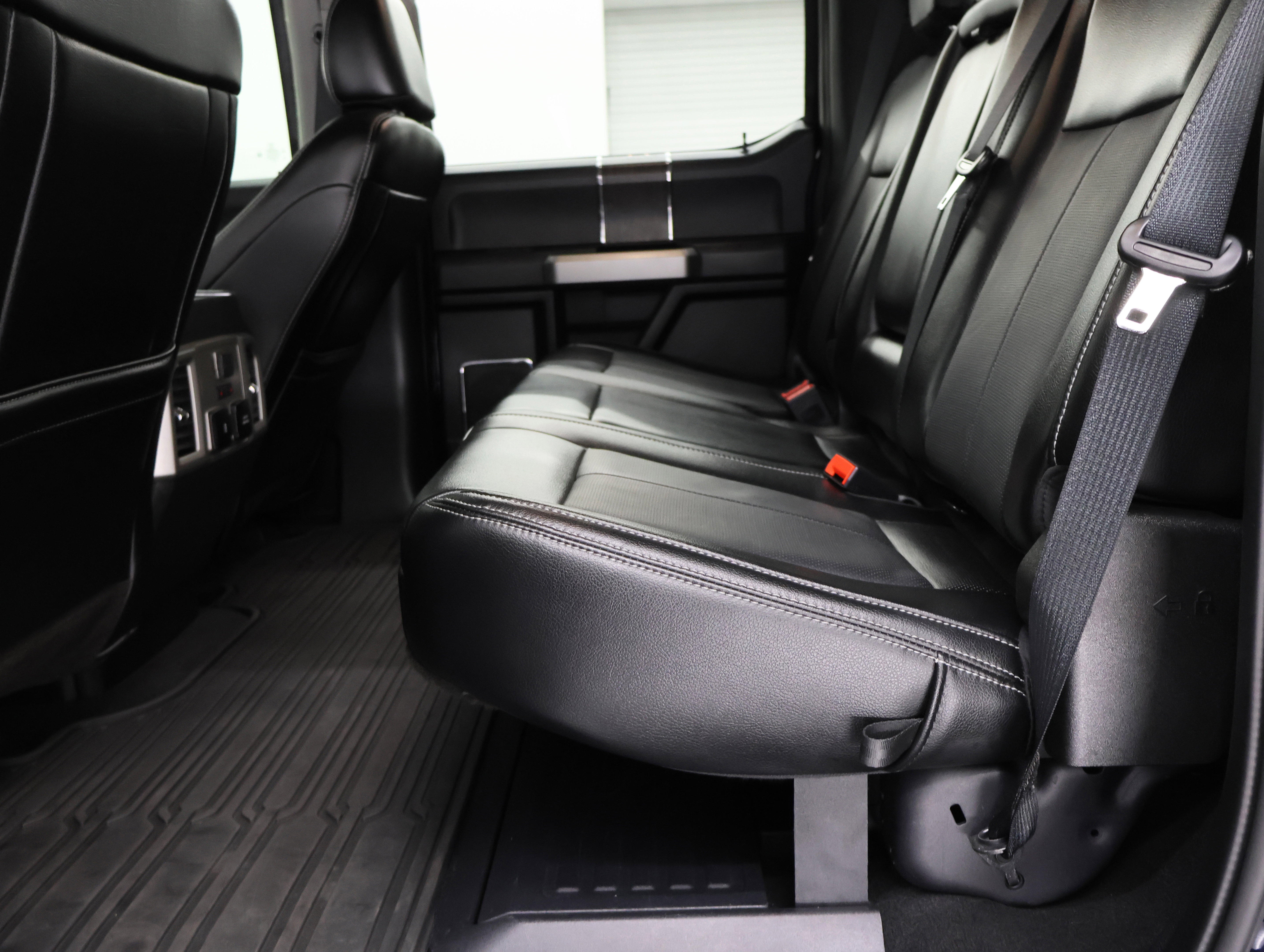 Used 2021 Ford F250 Lariat AWD/4WD image 9
