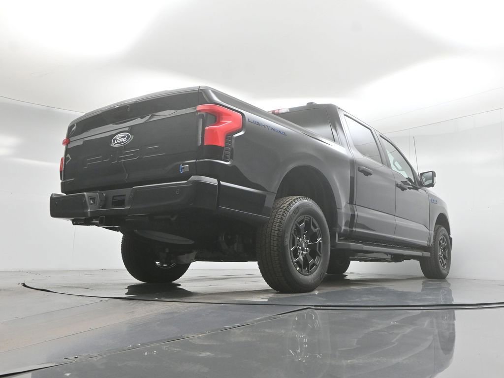 New 2025 Ford F150 Lightning XLT image 48