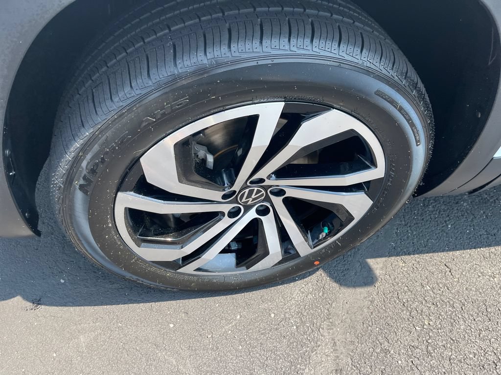Used 2022 Volkswagen Atlas SEL AWD/4WD image 9