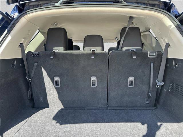 Used 2024 Nissan Pathfinder SV image 7