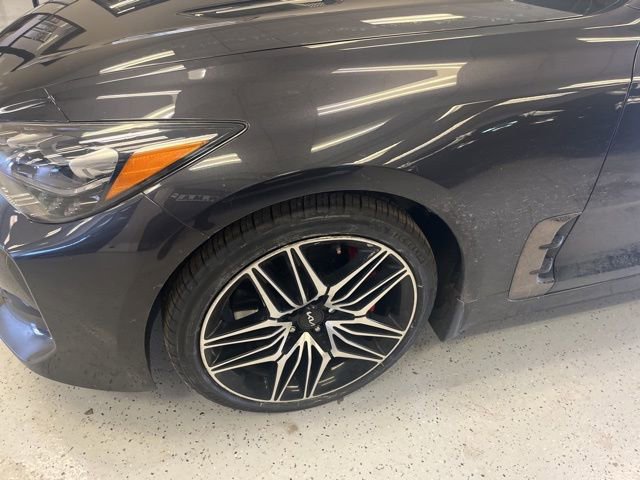 Used 2022 Kia Stinger GT2 w/ Red Interior Color Package image 8