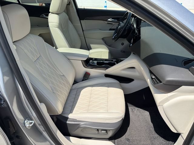 Used 2023 Buick Envision Avenir AWD/4WD image 27