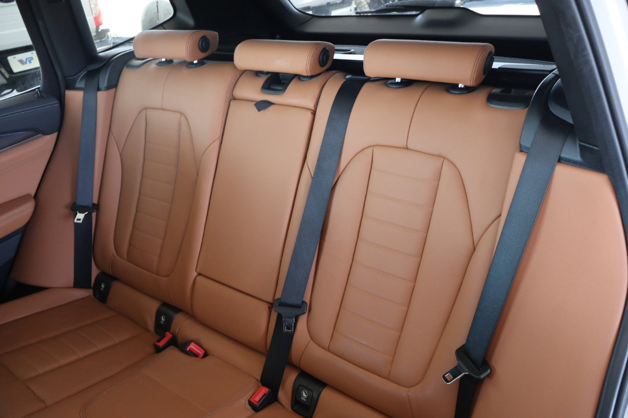 Used 2018 BMW X3 M40i w/ Premium Package image 31