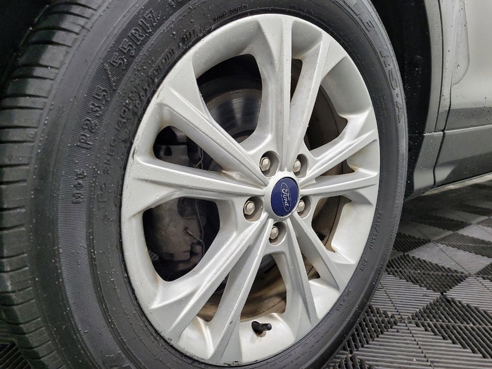 Used 2018 Ford Escape S FWD image 31