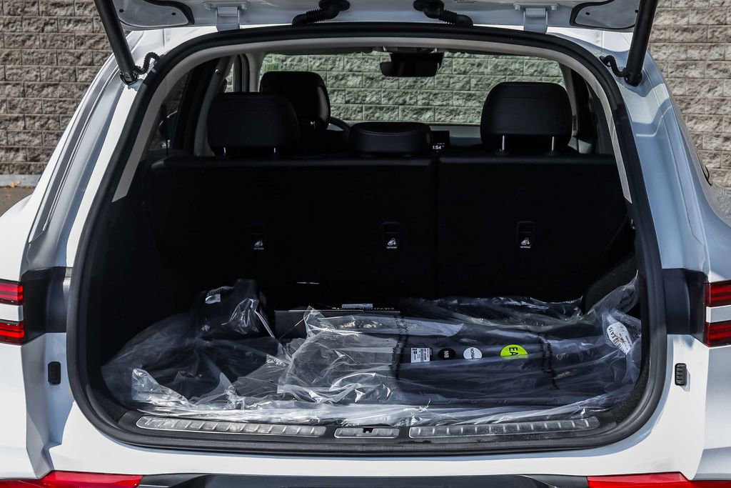 Used 2026 Genesis GV70 2.5T AWD/4WD image 17