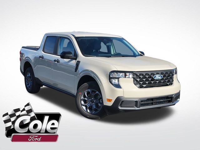 New 2025 Ford Maverick XLT w/ Equipment Group 301A