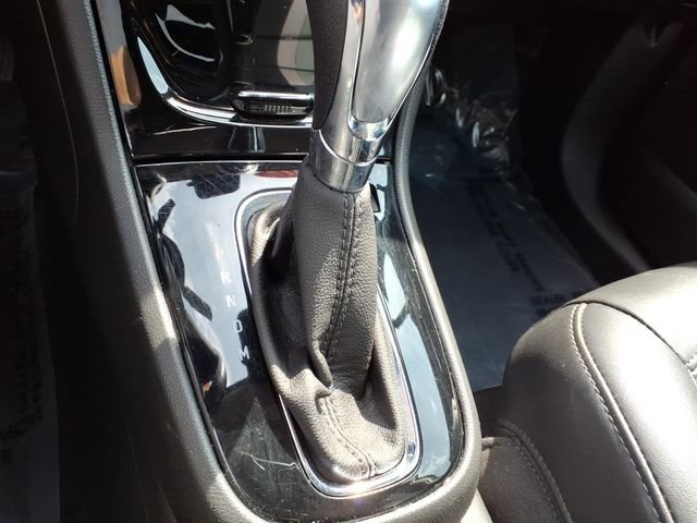 Used 2017 Buick Encore Essence AWD/4WD image 27