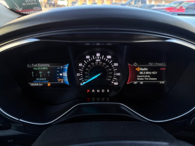 Used 2018 Ford Fusion Titanium AWD/4WD image 16