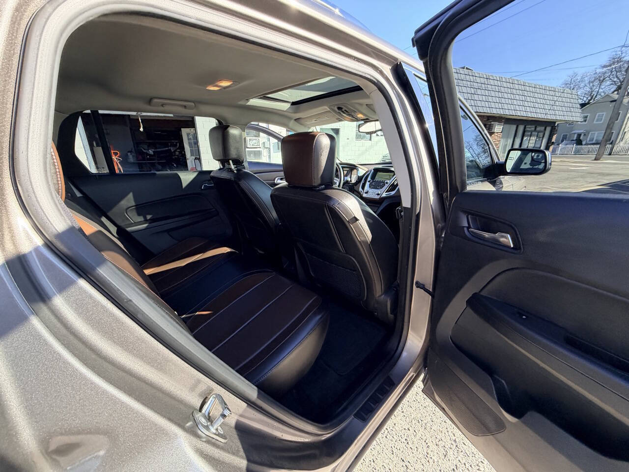 Used 2012 GMC Terrain SLT w/ Chrome and Technology Package AWD/4WD image 50
