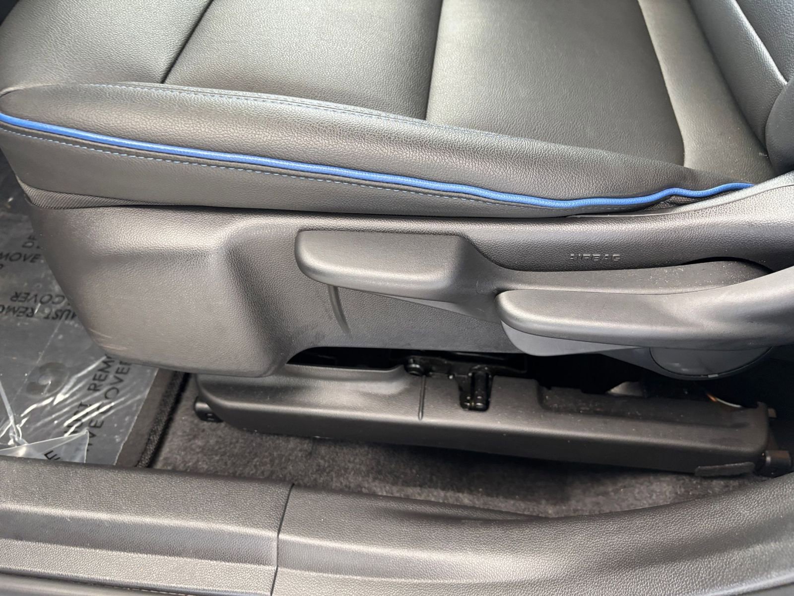 Used 2025 Buick Envista Sport Touring image 23