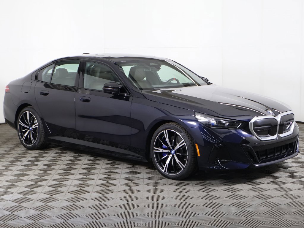 Used 2024 BMW i5 M60 w/ Premium Package image 63