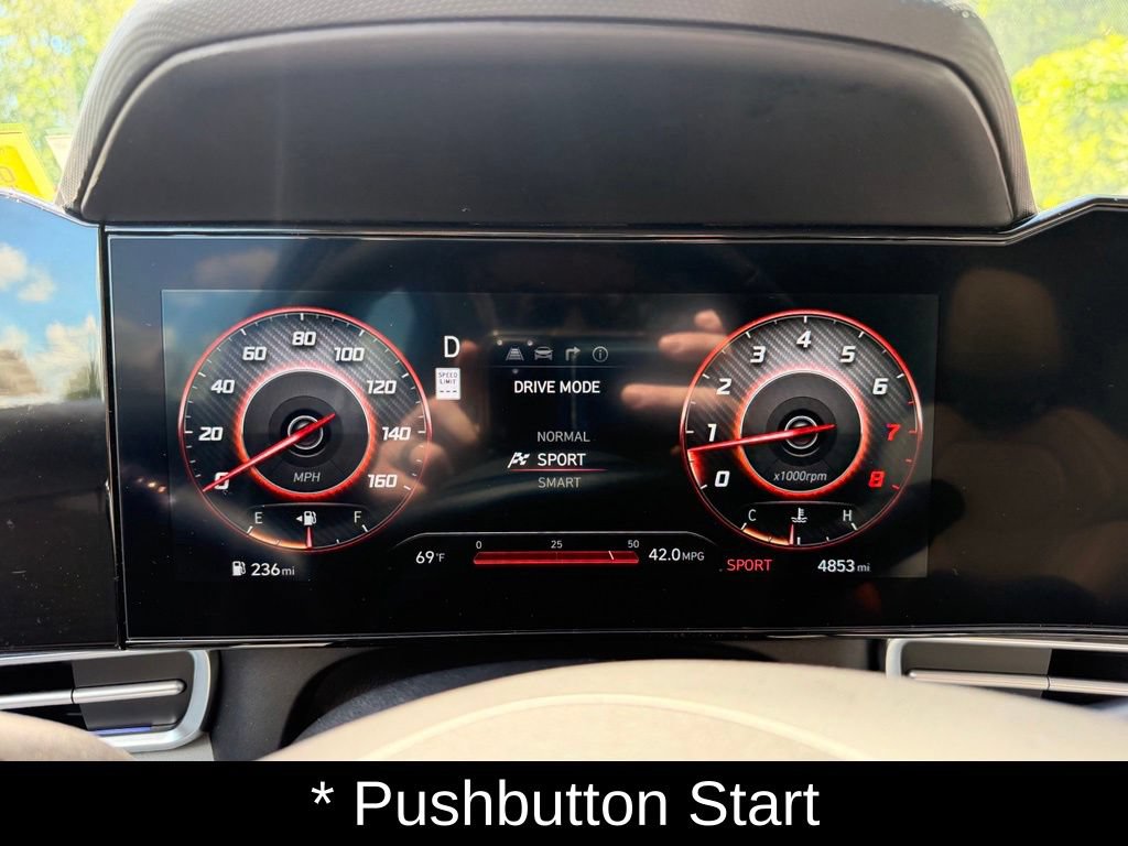 Used 2025 Hyundai Elantra Limited FWD image 24