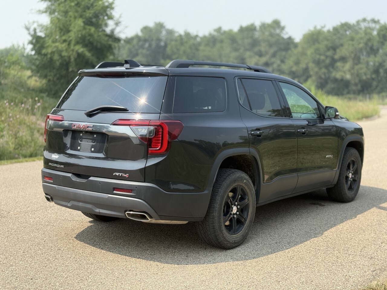 Used 2020 GMC Acadia AT4 AWD/4WD image 5