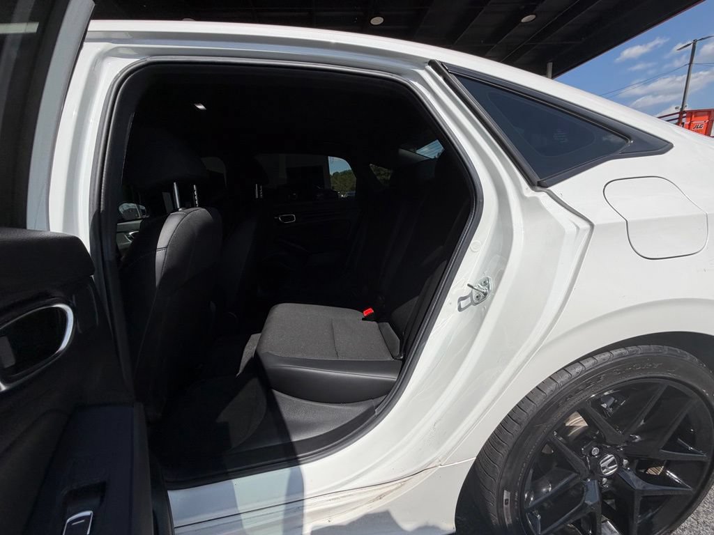 Used 2025 Honda Civic Sport image 31