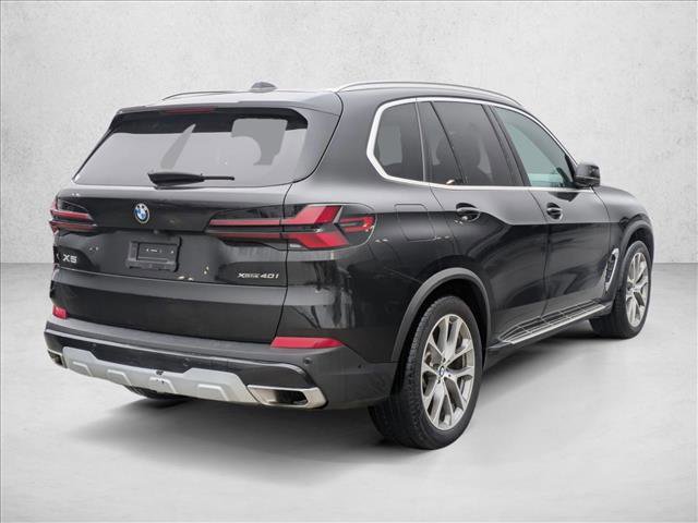 Used 2024 BMW X5 xDrive40i w/ Premium Package image 5