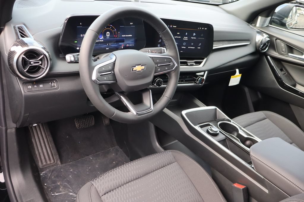 New 2027 Chevrolet Equinox LT FWD image 6