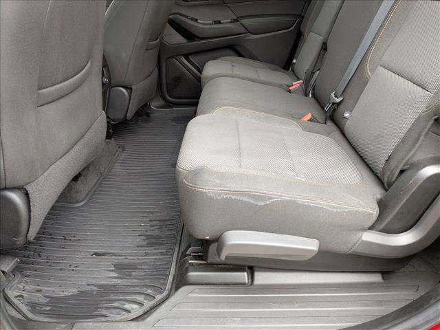 Used 2020 Chevrolet Traverse LT image 17