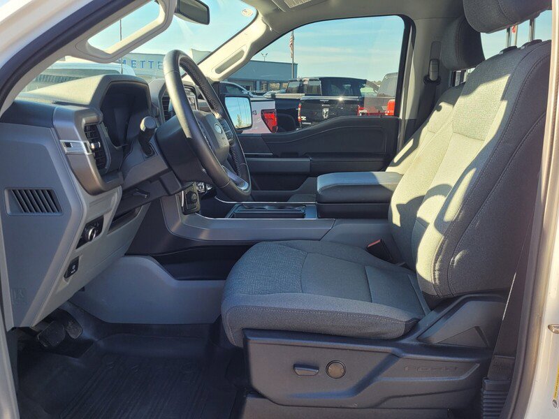 Used 2024 Ford F150 XLT w/ Mobile Office Package image 5