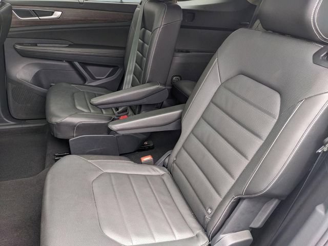 Used 2024 Volkswagen Atlas SEL AWD/4WD image 26