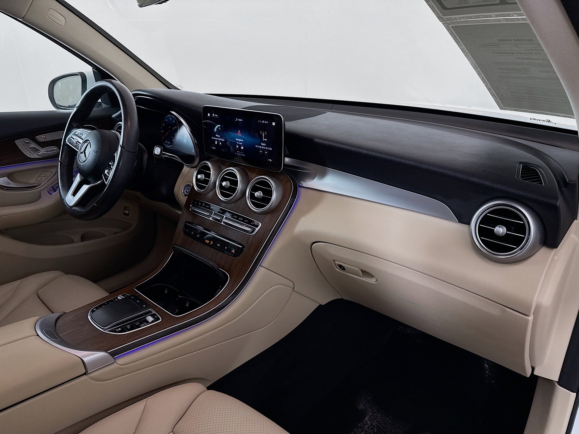 Used 2022 Mercedes-Benz GLC 300 4MATIC image 28