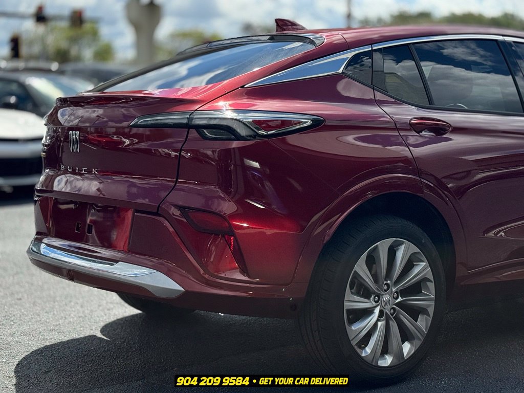 Used 2025 Buick Envista Sport Touring FWD image 8