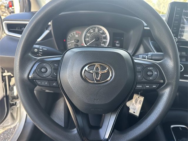 Used 2022 Toyota Corolla LE image 25