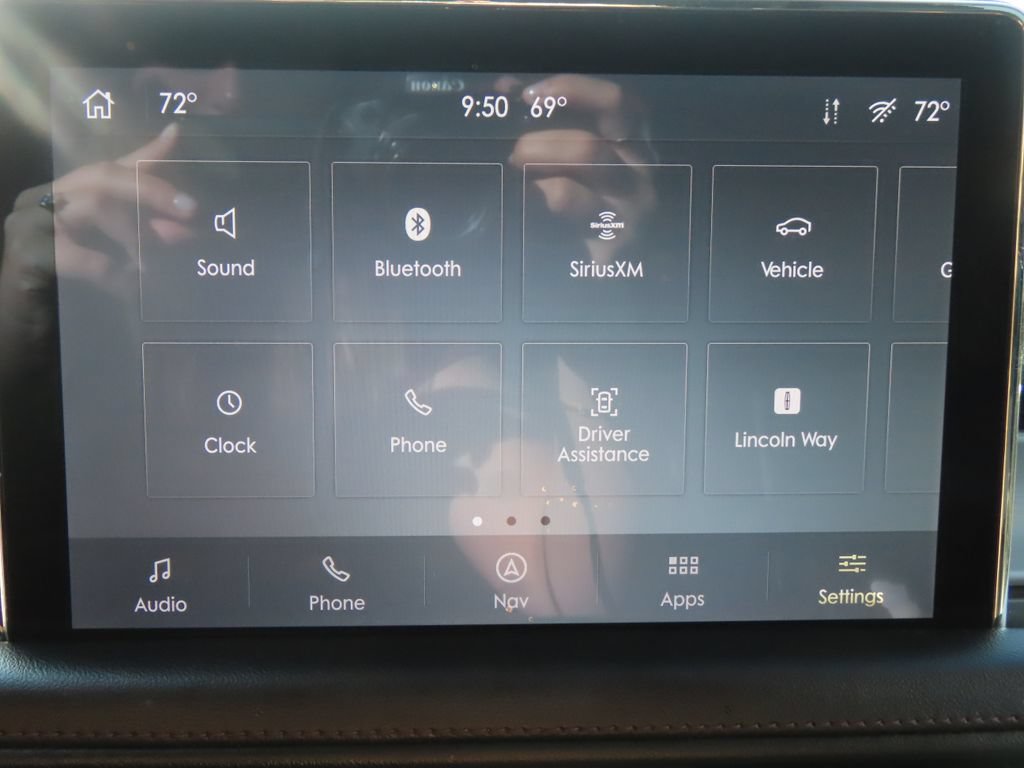 Used 2023 Lincoln Aviator AWD w/ Premium Package image 55