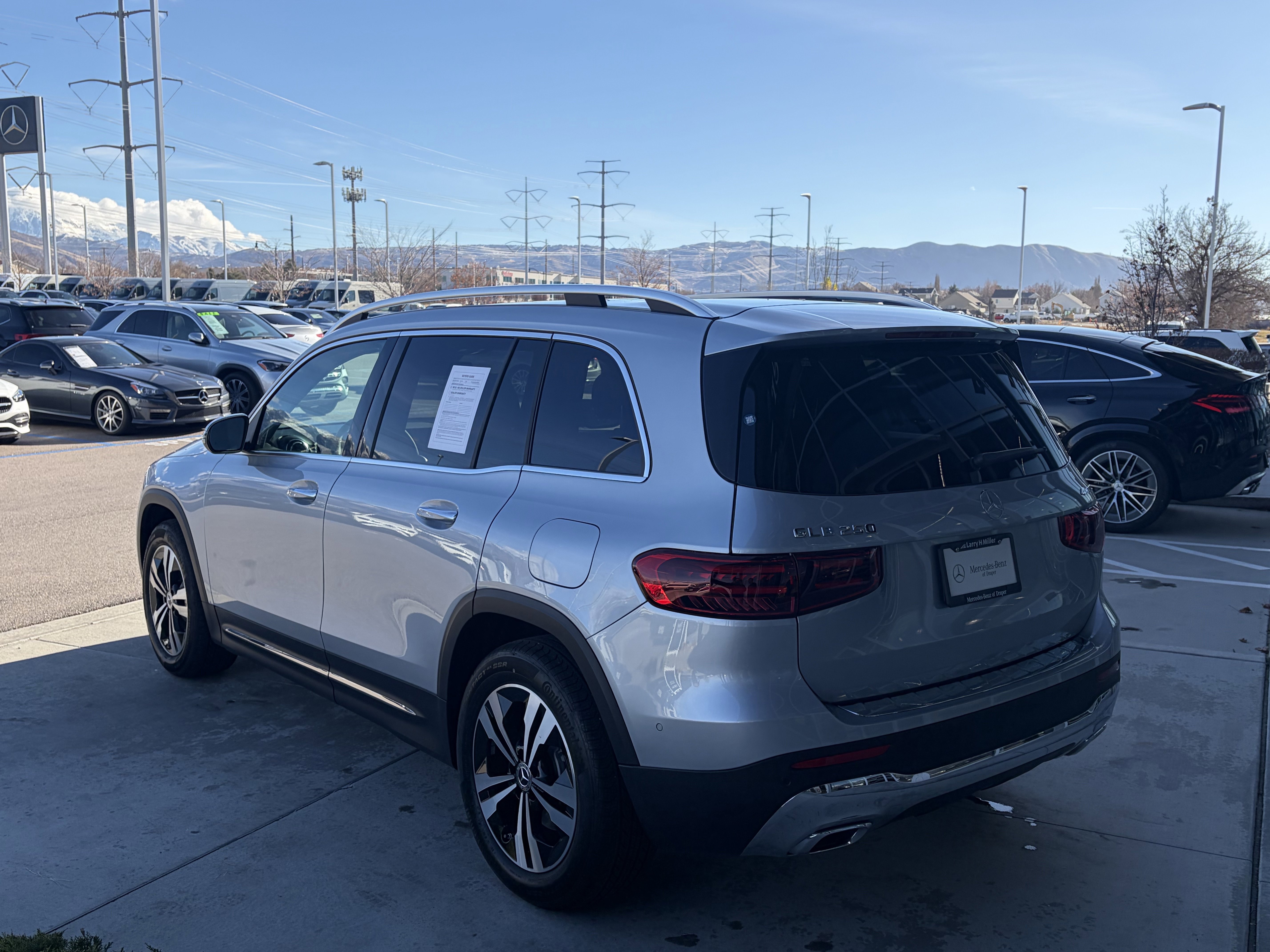 Certified 2025 Mercedes-Benz GLB 250 4MATIC image 6