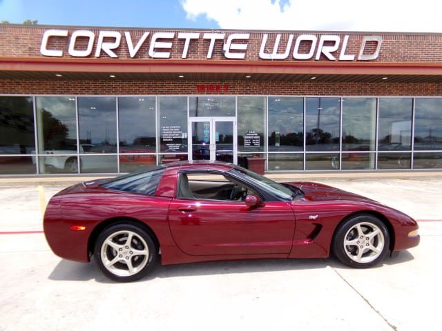 Used 2003 Chevrolet Corvette Coupe w/ Preferred Equipment Group RWD image 8