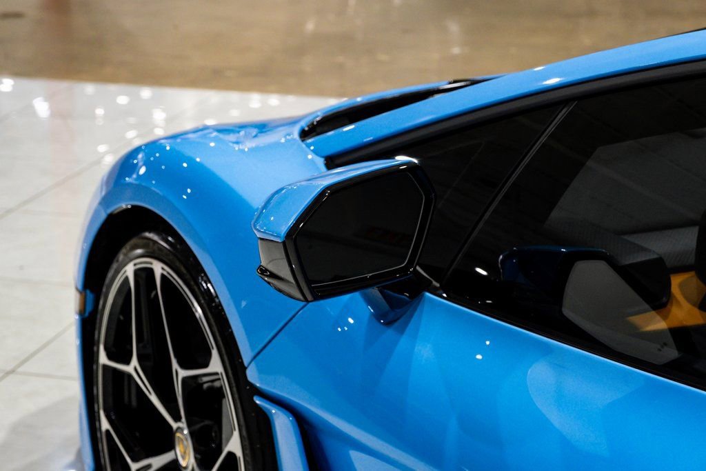 Used 2024 Lamborghini Revuelto AWD/4WD image 39
