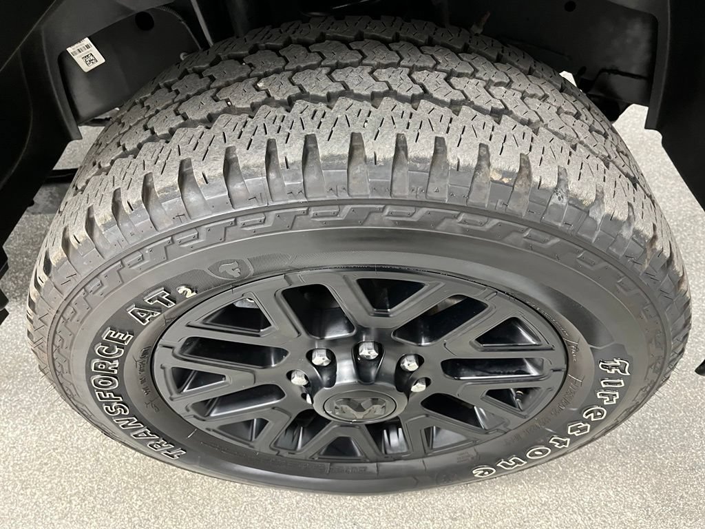 Used 2025 RAM 2500 Limited AWD/4WD image 18