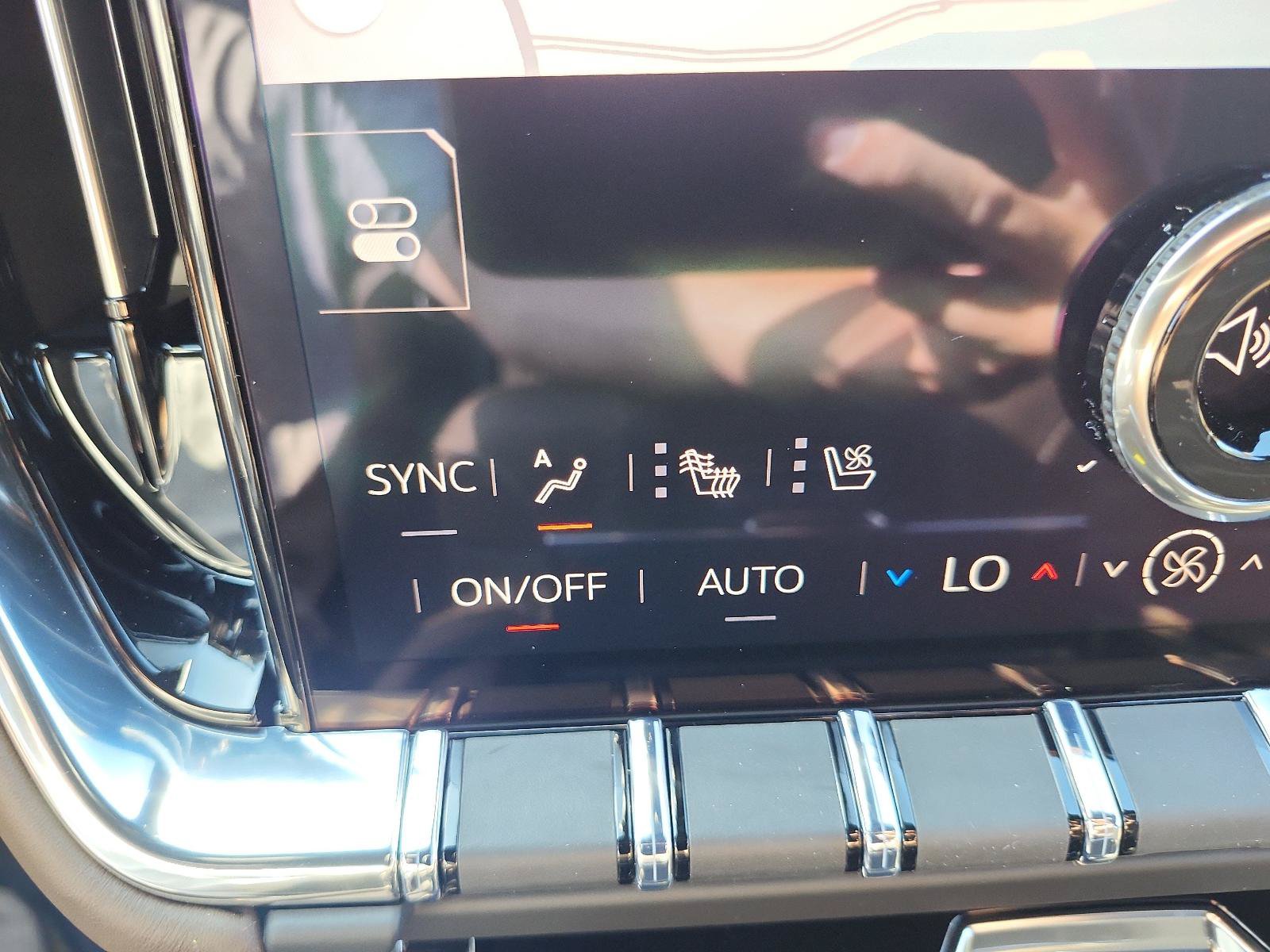 New 2026 GMC Yukon XL Denali Ultimate AWD/4WD image 20