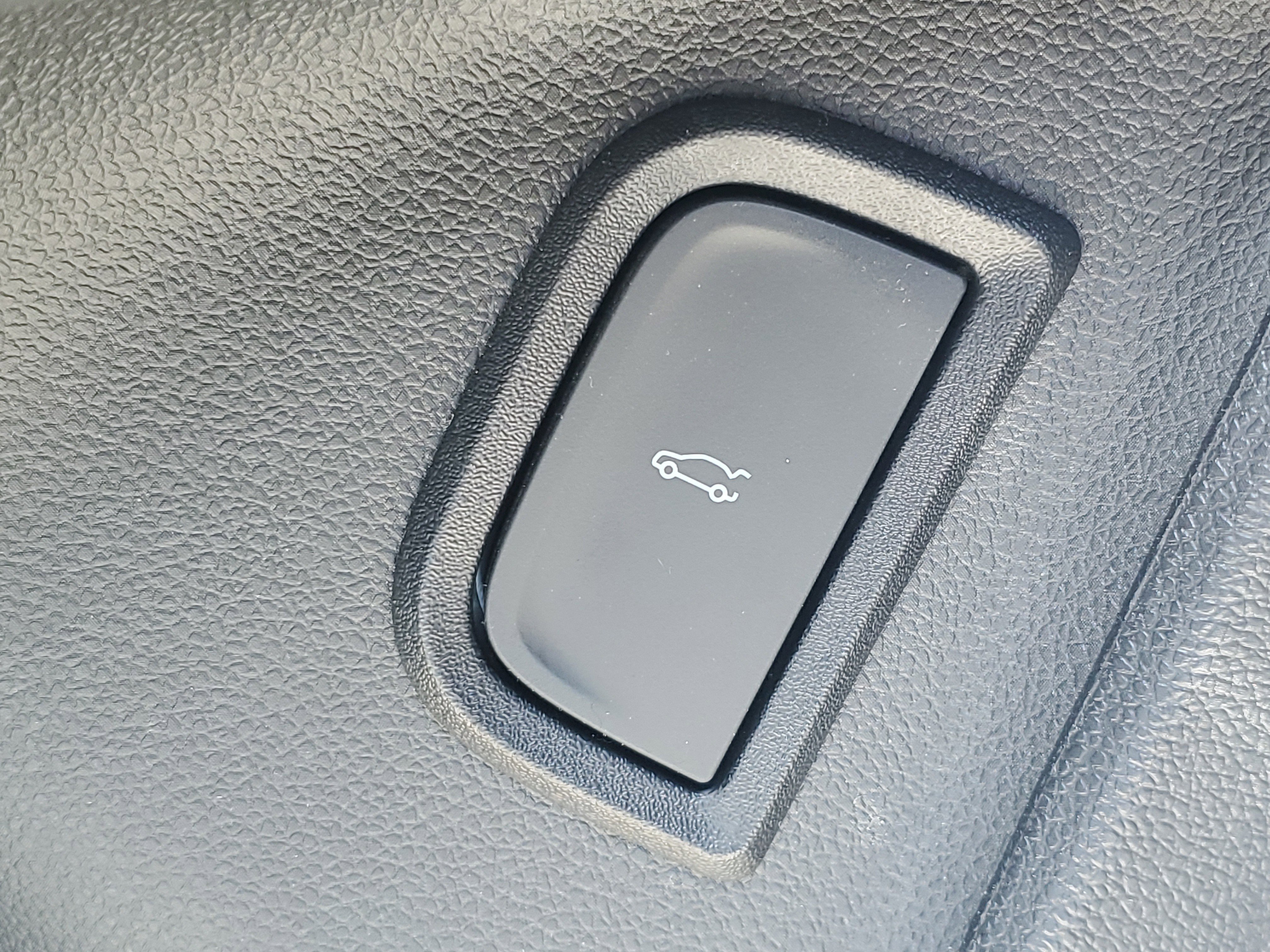 Used 2024 Chevrolet Blazer EV LT AWD/4WD image 13